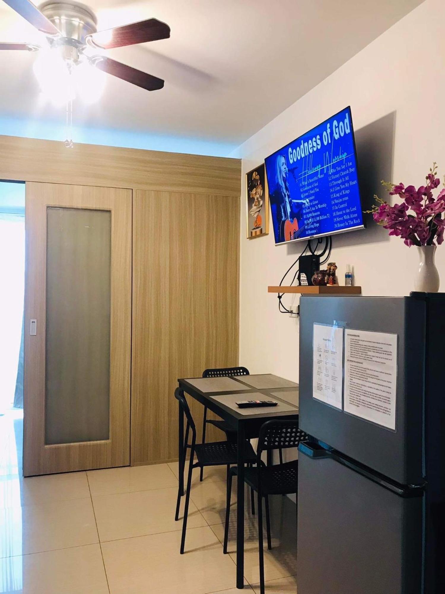 Shore One Condotel At Mall Of Asia, Philippines 帕赛 外观 照片