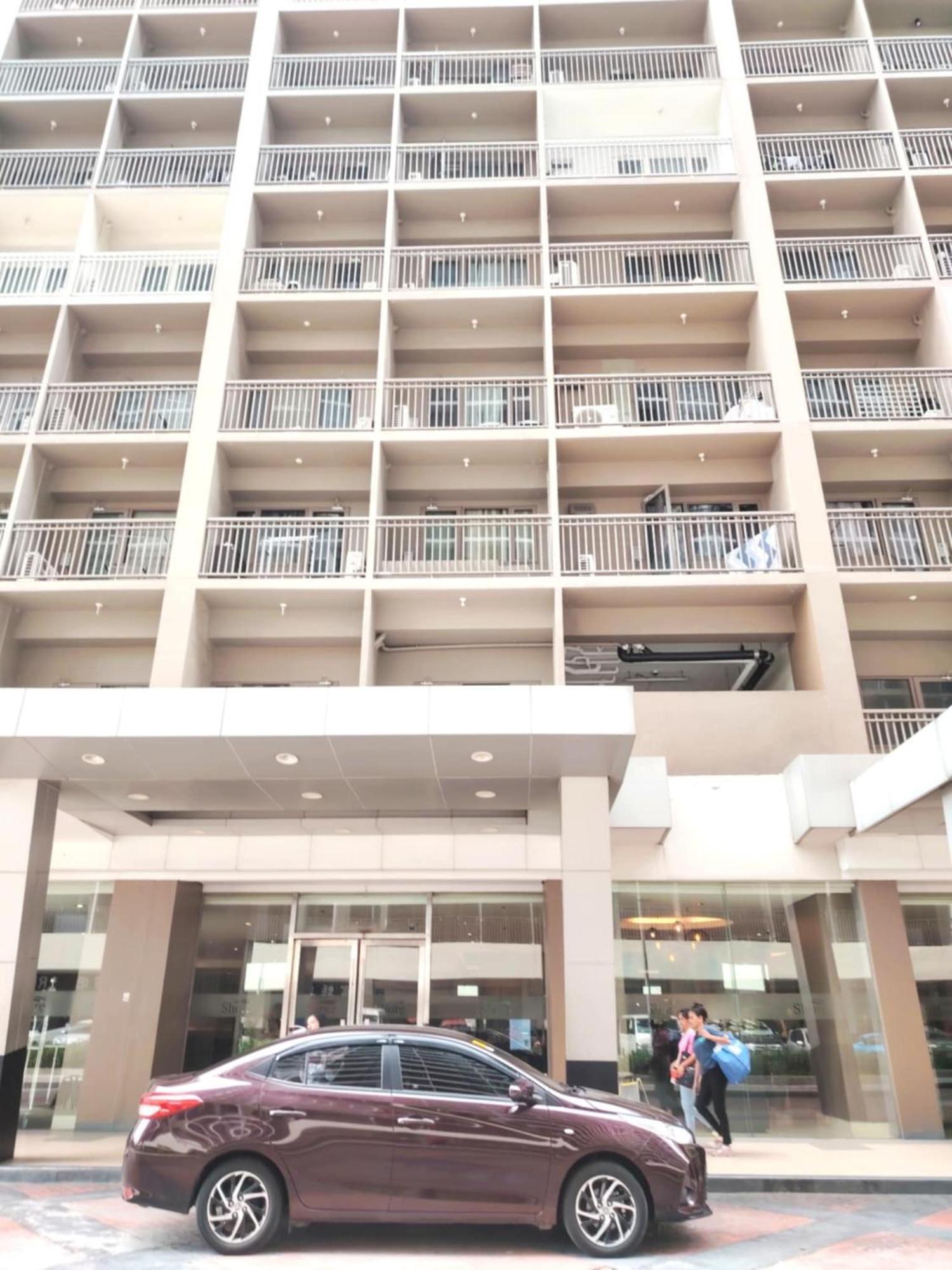Shore One Condotel At Mall Of Asia, Philippines 帕赛 外观 照片
